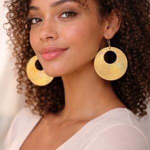 Elegant Gold faux leather Hoop Earrings